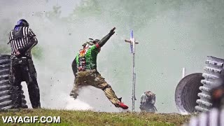 paintball,bandera,acribillado,amasacrado,disparos,parece una tonter&iacute;a pero ah&iacute; hay dolor