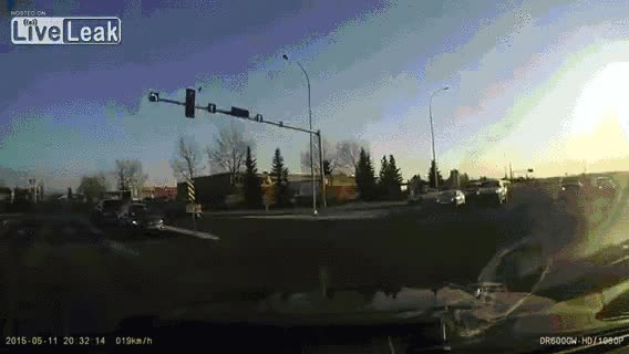 coche,potente,potencia,perder un eje,eje trasero,muscle car