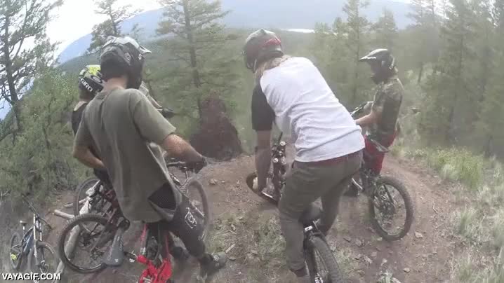 descenso,bicicleta,downhill,MTB,BTT,a freno clavao