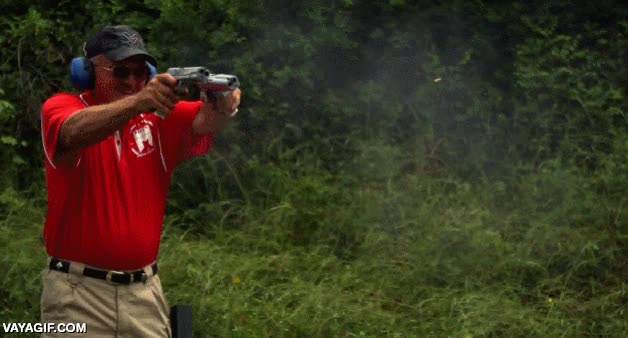 Double Barreled 1911,son de doble ca&ntilde;&oacute;n porque matan m&aacute;s que las de un solo ca&ntilde;on,pistolas,camara lenta,slow motion,obsesion por las armas