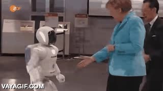 merkel,robotroll,&eacute;pica trolleada,robot,japon,asimo,es para no saludarla,ignorar