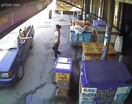 rueda,por los pelos,peligro,sale de la nada,algún accidente cercano