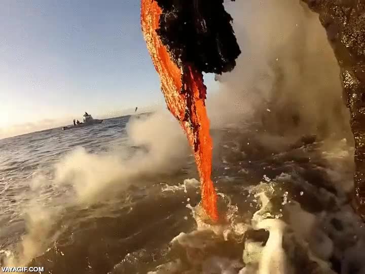 lava,caer,mar,solidificar,dron