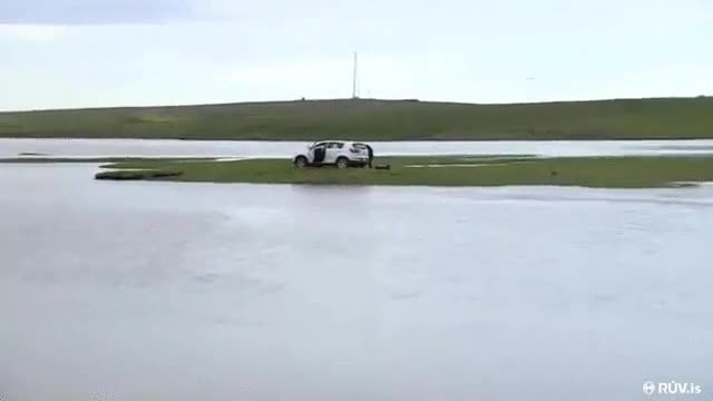 a esperar que baje el agua,marea,islandia,fail,y ahora qu&eacute;?,turistas