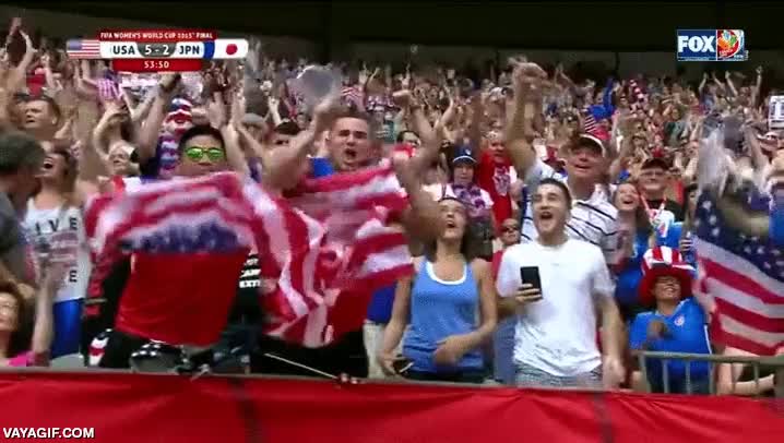 aguila,aguilucho,publico,partido,mundial femenino,animar,representar