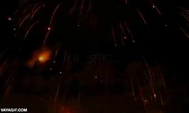 fuegos artificiales,cohete,al reves,a la inversa,invertidos