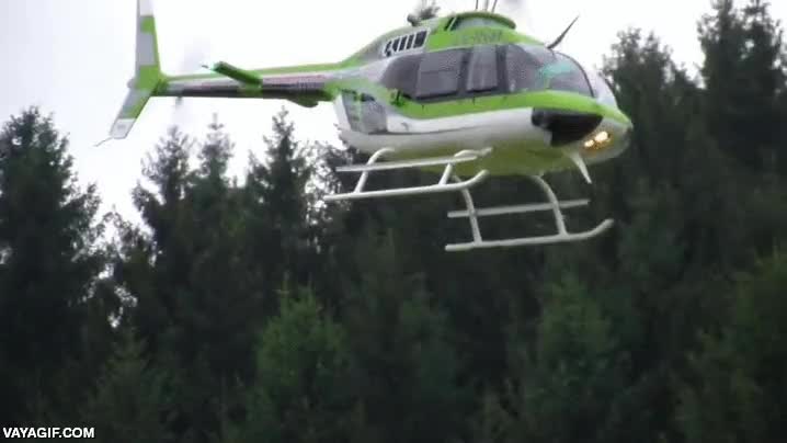 helicoptero,radiocontrol,control remoto,teledirigido,volar,juguete grande