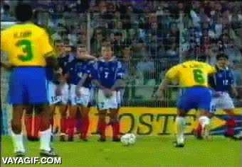 mágico,mítico,roberto carlos,gol para el recuerdo,efecto,efectazo.leyenda,brasil,francia