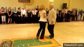 se&ntilde;or,hombre mayor,baila,chica,qu&eacute; clase,canas y que?,don juan