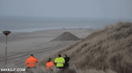 explosion,controlada,detonacion,mina,segunda guerra mundial,world war II