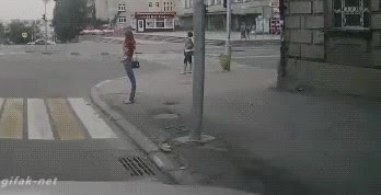 fauno,piernas,rodillas hechas caldo,no creo que sea muy normal,chica,buscate un laberinto!