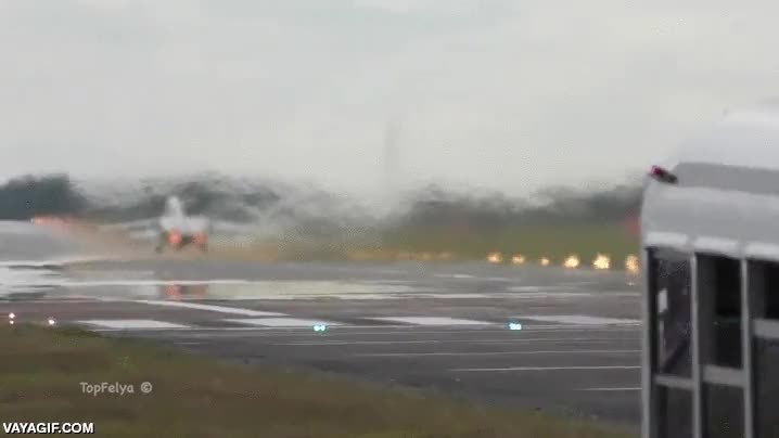 MiG-29,avion,de combate,despegar,despegue,vertical