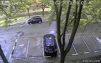 coche,retarded,parking,frenar a tiempo,chocar,fail,descontrol de marchas