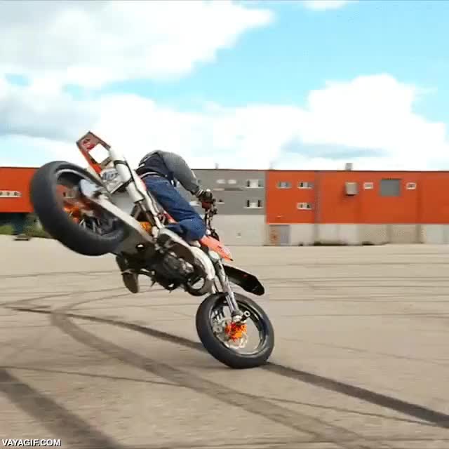 moto,acrobacia,caballitos,stoppings