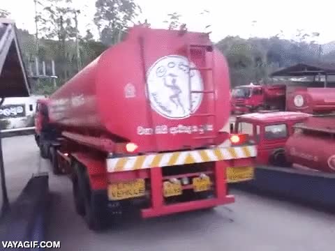 cami&oacute;n,u-turn,truck