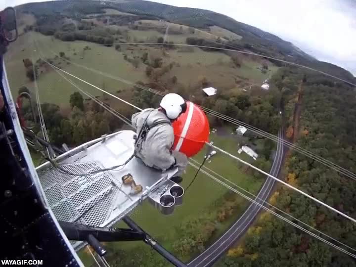cables,en el aire,peligroso,l&iacute;neas,bolas