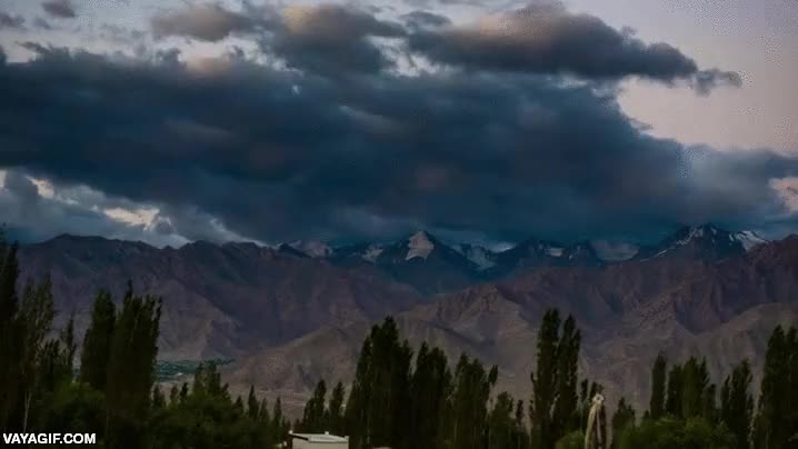 amanecer,nubes,paisaje,bestial