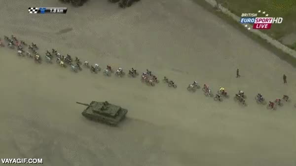 no es Rusia,Noruega,Arctic Race of Norway,estaban pasando por una base militar,ciclismo,tanque