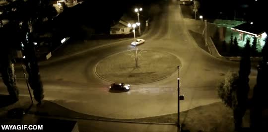 rotonda,gps,no avisar,meterse en medio,fail