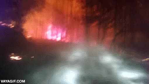 as&iacute; de terrible es,miedo,fuego,incendio,carretera,coche,de noche