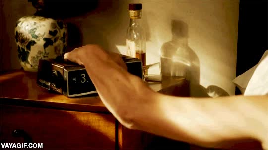 despertar,romper,fuerza,despertador,Jessica Jones