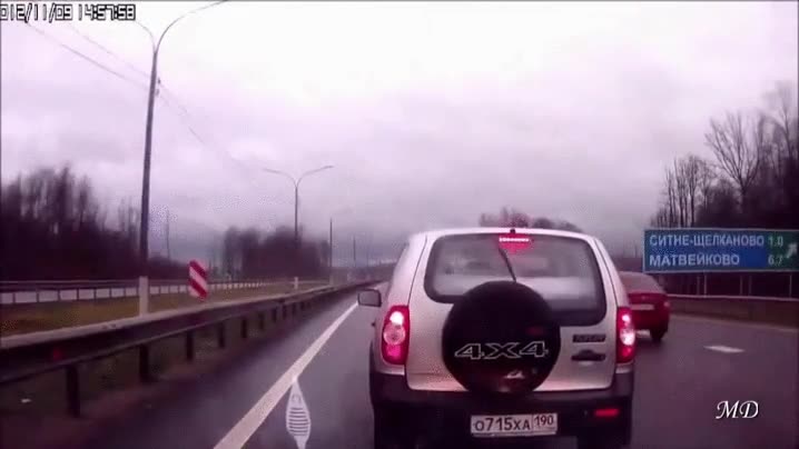 sacerdote,cura,accidente,coche,chocar,en plan pero t&iacute;o que haces