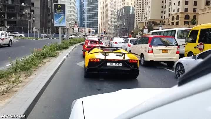 deportivo,prenderse,fuego,incendio,coches muy seguros y tal,fail