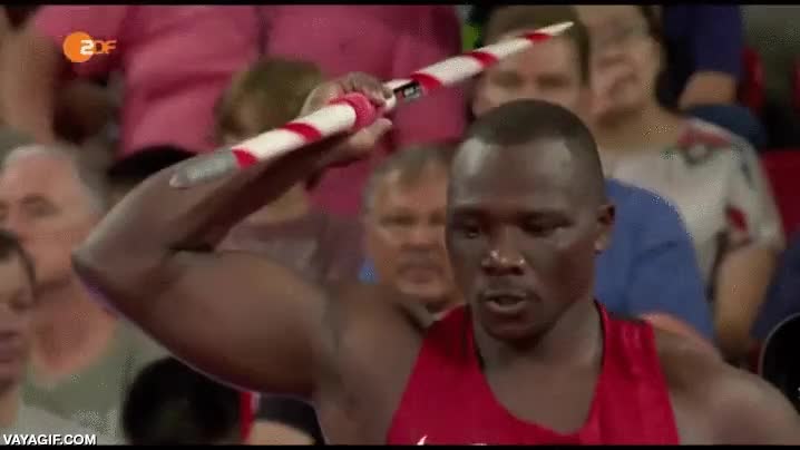 lanzar,record,batir,jabalina,atletismo