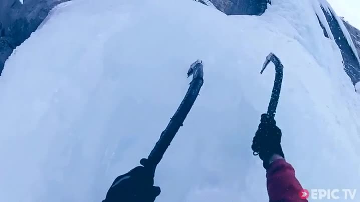 qu&eacute; miedo,menudo susto,trepar,escalar,muy al limite,desprendimiento