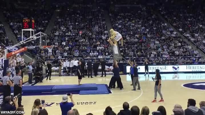 mate,machacar el aro,nba,basket,muchos castellers han visto estos