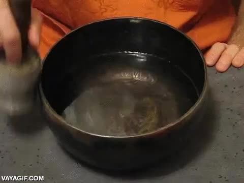 vibracion,cuenco,tibetano,sonido,agua