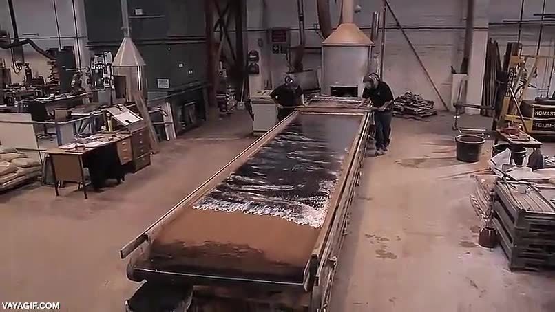 plomo,laminas,metodo tradicional,metal derretido,alisar