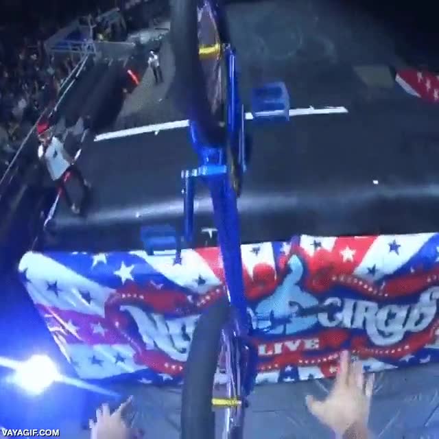 Enlace a Nitro Circus en primera persona