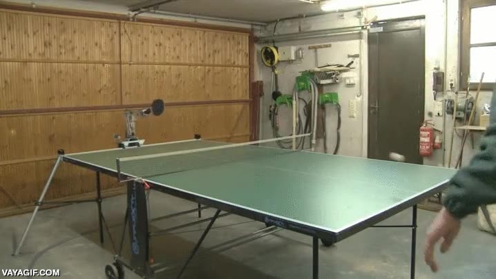brazo,mecanico,ya no necesitaras amigos,jugar,y sera un gran rival,ping-pong,ping pong,tenis de mesa