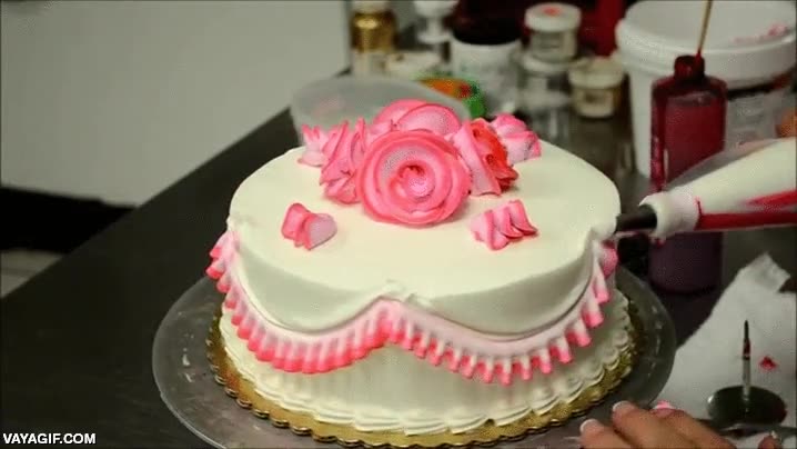 maestra,pastel,tarta,pastelera,ribetes,decorar,reposteria