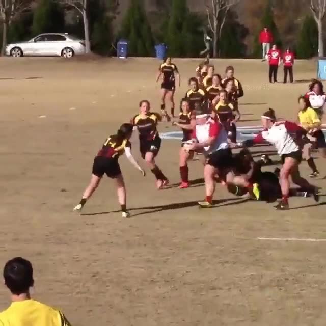 Enlace a La locomotora humana imparable del rugby femenino