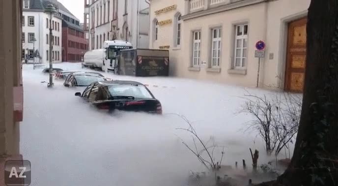 alemania,mainz,escape,gas,dioxido de carbono,niebla,camion cisterna