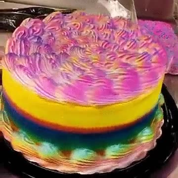 Enlace a Creo que este pastel tiene algo raro