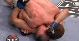 golpe,puñetazo,fail,poca puntería,en el suelo,ufc,lucha