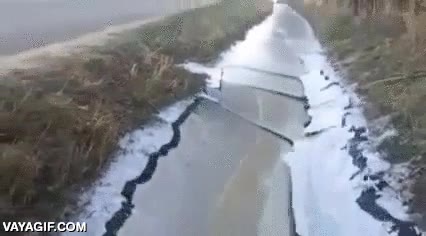 hielo,rio,romperse,partirse,quebrarse