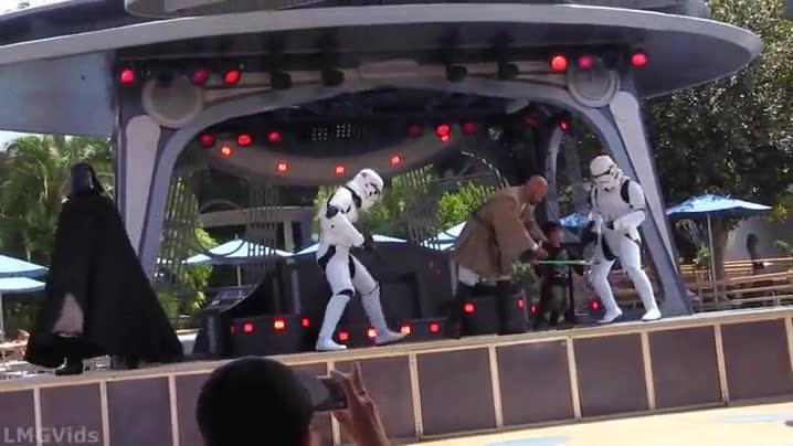 fuerza,star wars,se te va de las manos,peque&ntilde;o jedis,espada,laser