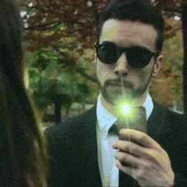 Hombres de negro,MIB,CACHETADA