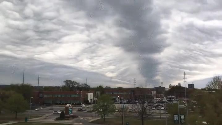 El alucinante paso de las nubes a cámara rápida que te dejará sin palabras alucinante,paso,nubes,formas,cámara rápida