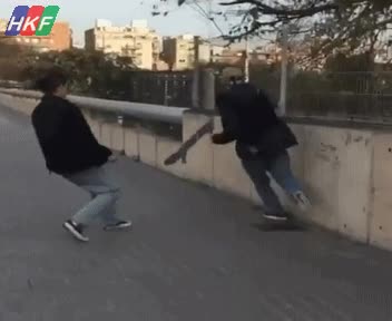los trucos mejor en pareja,buen dúo,skate,pase,filigrana
