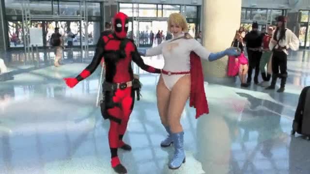 deadpool,Powergirl,cosplay,baile