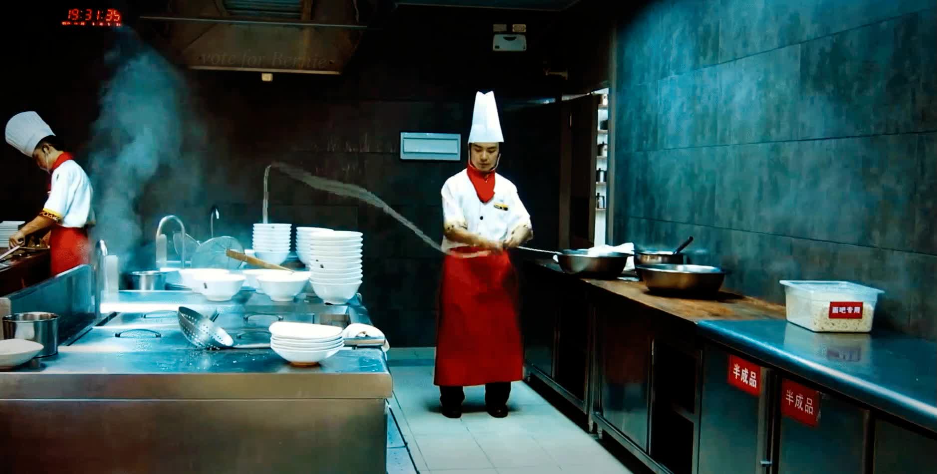 cocinando,fideos,boss,china