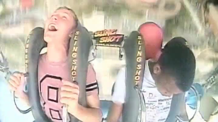 desmayo,atracci&oacute;n,impresi&oacute;n,parque de atracciones