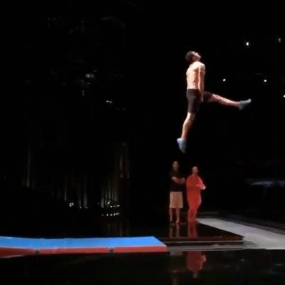 gimnasia,salto,c&aacute;mara lenta,matrix,hip&oacute;nitco