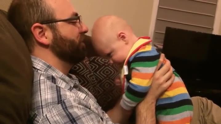 barba,pap&aacute;,picar,cabeza,beb&eacute;