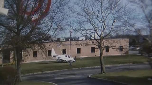 aparcar,avioneta,aterrizaje,emergencia